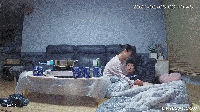 IP – 거실섹스 특수콘돔 후 손으로 마무리